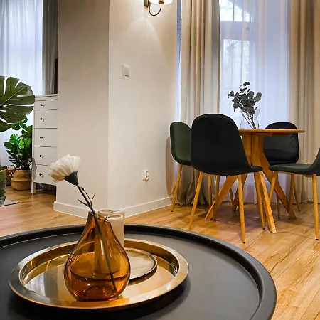 Charming Apartment, Wawel & Old Town Appartement Krakau