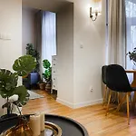 Charming Apartment, Wawel & Old Town * Krakkó