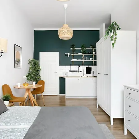 Apartamento Charming Apartment, Wawel & Old Town *
